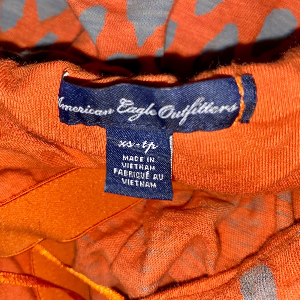 AMERICAN EAGLE STRAPLESS TOP - Picture 3 of 3